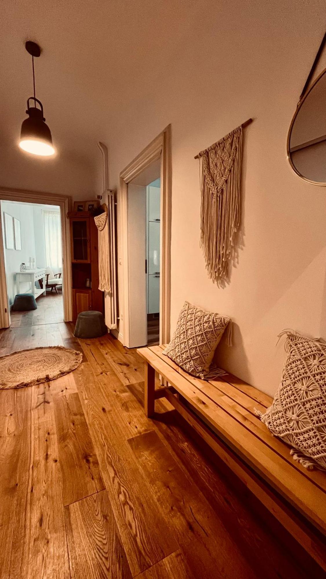 Apartment Am Schloss - Charme Saarbrücken Esterno foto